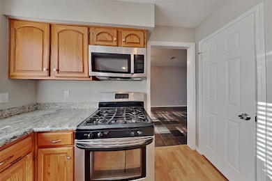 7611 Round Grove Ln, Houston, TX 77095 - photo 6