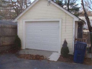 7 Green St, Dudley, MA 01571 - photo 3