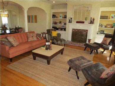Large, Bright Living Area