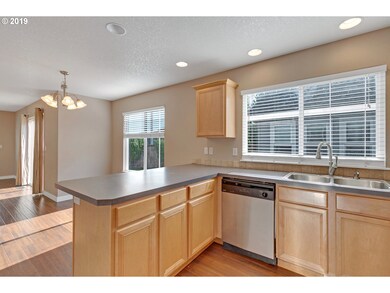 4466 5th St, Hubbard, OR 97032 - photo 7