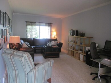 FRONT FAMILY ROOM
