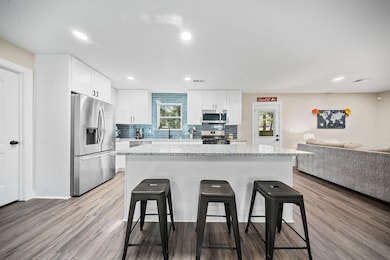 914 King Richard Dr, Charleston, SC 29407 - photo 6