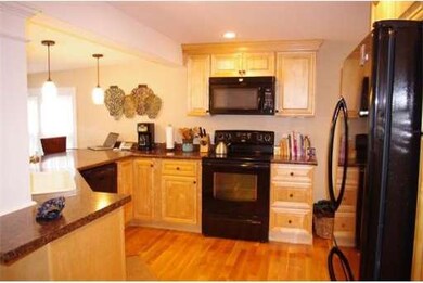 18 Pine St, Merrimac, MA 01860 - photo 4