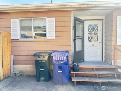 6607 52nd Avenue Ct W unit 4, University Place, WA 98467 - photo 2