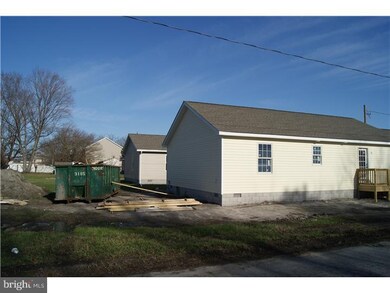 220 Commerce St, Harrington, DE 19952 - photo 4