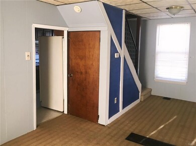 302 Delong Ave, Emmaus, PA 18049 - photo 3