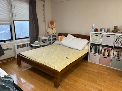 Wendy Building unit 5K, Flushing, NY 11354 - photo 5