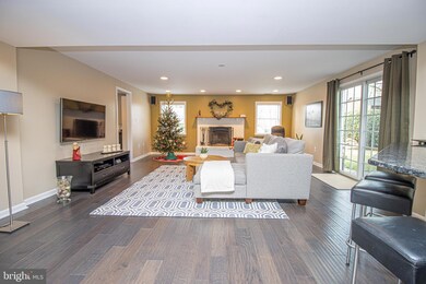 13150 Maltese Ln, Fairfax, VA 22033 - photo 3