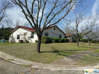 2001 Morrow Dr, Copperas Cove, TX 76522 - photo 5