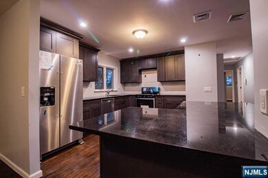 26 Aberdeen Ave, Wayne, NJ 07470 - photo 6