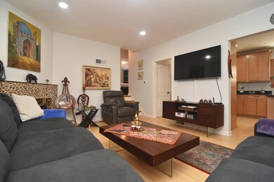 6049 N Francisco Ave, Chicago, IL 60659 - photo 5
