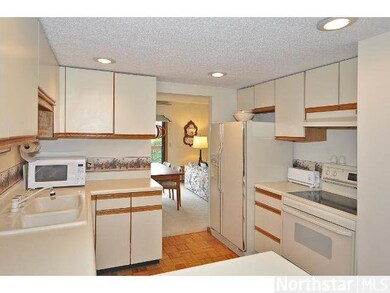 1320 Westwood Hills Rd, St. Louis Park, MN 55426 - photo 7