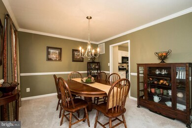 10401 Woodlake Ct, Spotsylvania, VA 22553 - photo 5