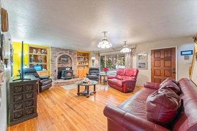 4111 Caldwell Ave, Dunsmuir, CA 96025 - photo 4