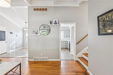 7425 Melrose Ln, Shawnee, KS 66203 - photo 3