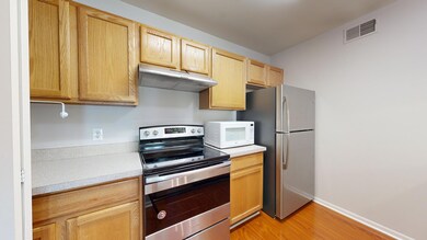 2771 S Knightsbridge Cir unit 63, Ann Arbor, MI 48105 - photo 2