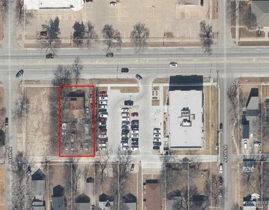 1523 Poyntz Ave, Manhattan, KS 66502 - photo 3