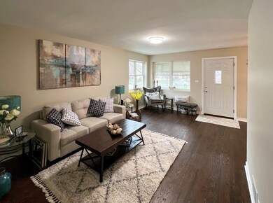 806 Westchester Blvd, Westchester, IL 60154 - photo 3