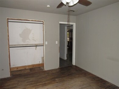 220 Dipping Ln, Houston, TX 77076 - photo 6