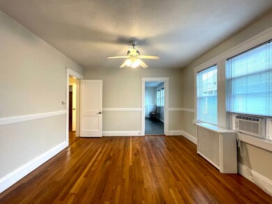 331 Cypress St unit 2, Brookline, MA 02445 - photo 2