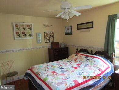 613 Prince St unit 50, Littlestown, PA 17340 - photo 7