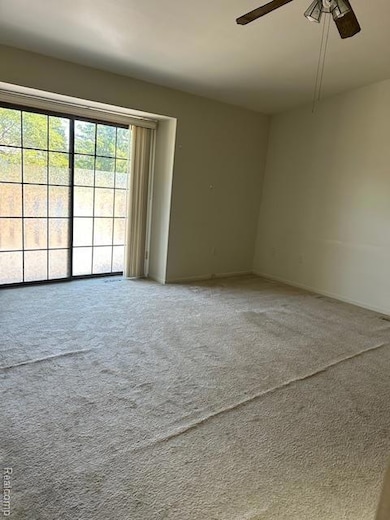 LIVING ROOM W DOOR WALL