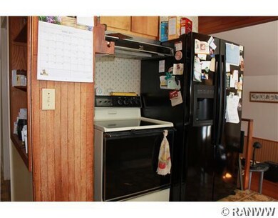 222 14th St NE, Menomonie, WI 54751 - photo 3