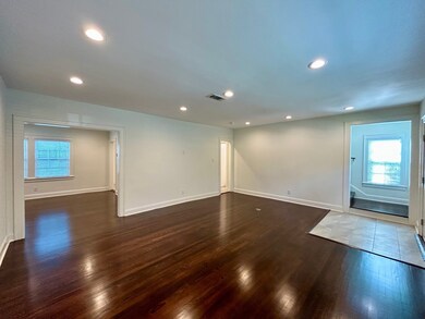 1419 Branard St, Houston, TX 77006 - photo 6