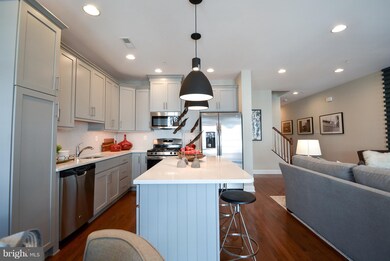 32 N Cannon Ave, Lansdale, PA 19446 - photo 3