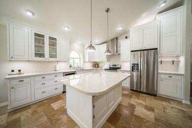 Fully Remodeled Kitchen
