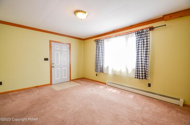 224 Center Ave, Jim Thorpe, PA 18229 - photo 3