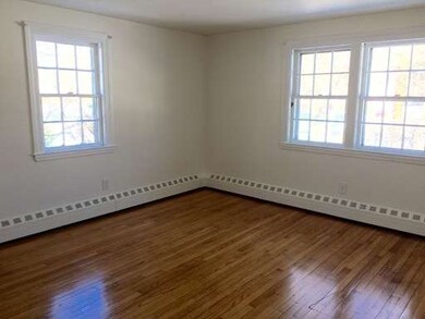 521 Summer St, Rockland, MA 02370 - photo 2