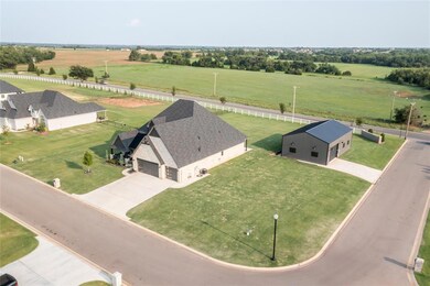 14143 Fox Lair Ln, Edmond, OK 73025 - photo 7