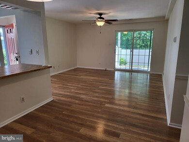 1903A Sutton Place, Mount Laurel, NJ 08054 - photo 4