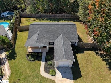 133 Habersham Ct, Easley, SC 29642 - photo 2