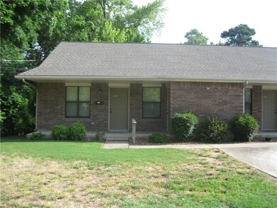 508 NW 5th St unit D, Bentonville, AR 72712 - photo 2