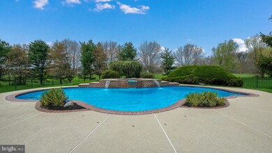 24 Endslow Ln, Perkasie, PA 18944 - photo 2