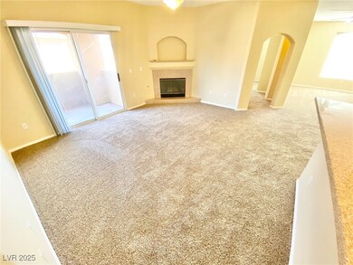 1613 Cardinal Bluff Dr unit 201, Las Vegas, NV 89128 - photo 5