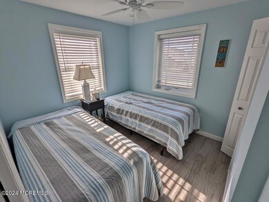 124 W Amberjack Way, Lavallette, NJ 08735 - photo 5