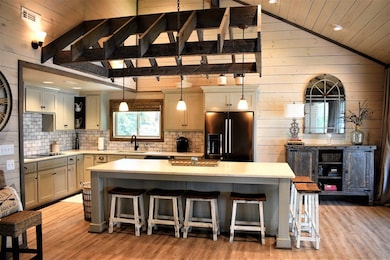 Contemporary kitchen update w/ island sits 6