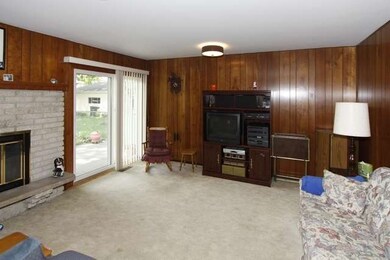 1482 Webster Ln, Des Plaines, IL 60018 - photo 3