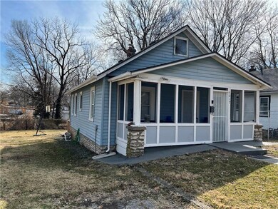 7017 Bellefontaine Ave, Kansas City, MO 64132 - photo 2