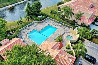 Pool & Clubhouse
