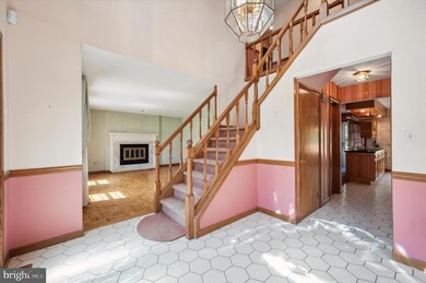 614 Foxfields Rd, Bryn Mawr, PA 19010 - photo 2