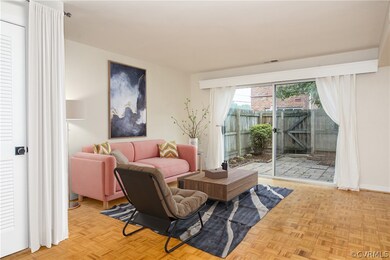 virtually staged living room