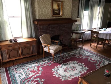Living room.