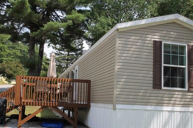 21 Embassy Ave, Hooksett, NH 03106 - photo 2