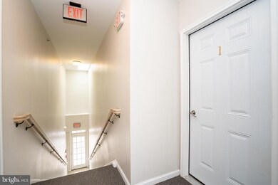 9 Cranbury Rd unit 1, West Windsor, NJ 08550 - photo 3