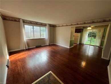 1510 Hilton Dr, Akron, OH 44313 - photo 2