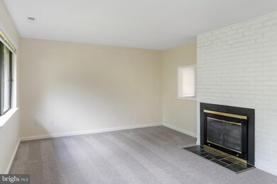 8 E Azalea Ln, Mount Laurel, NJ 08054 - photo 4